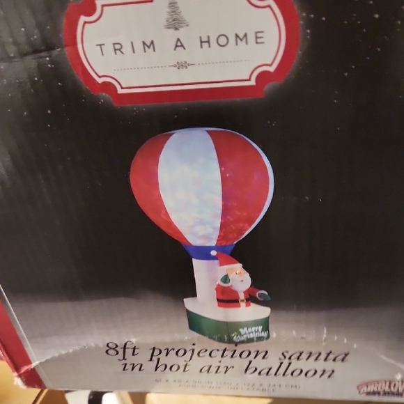 BNIB Vintage Trim A Home 8ft Projection Santa in Hot Air Balloon - Picture 1 of 3